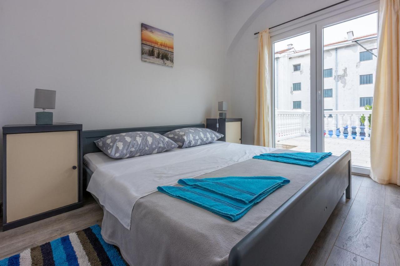 Apartments Ankica Crikvenica Exterior foto
